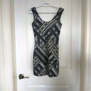 STREETWEAR SOCIETY SLEEVELESS MINI DRESS/B2A